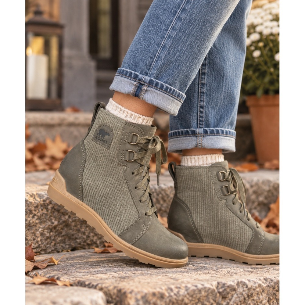 NIB Sorel Evie II Lace Wedge Boots Womens Olive Leather Combat Ankle Booties